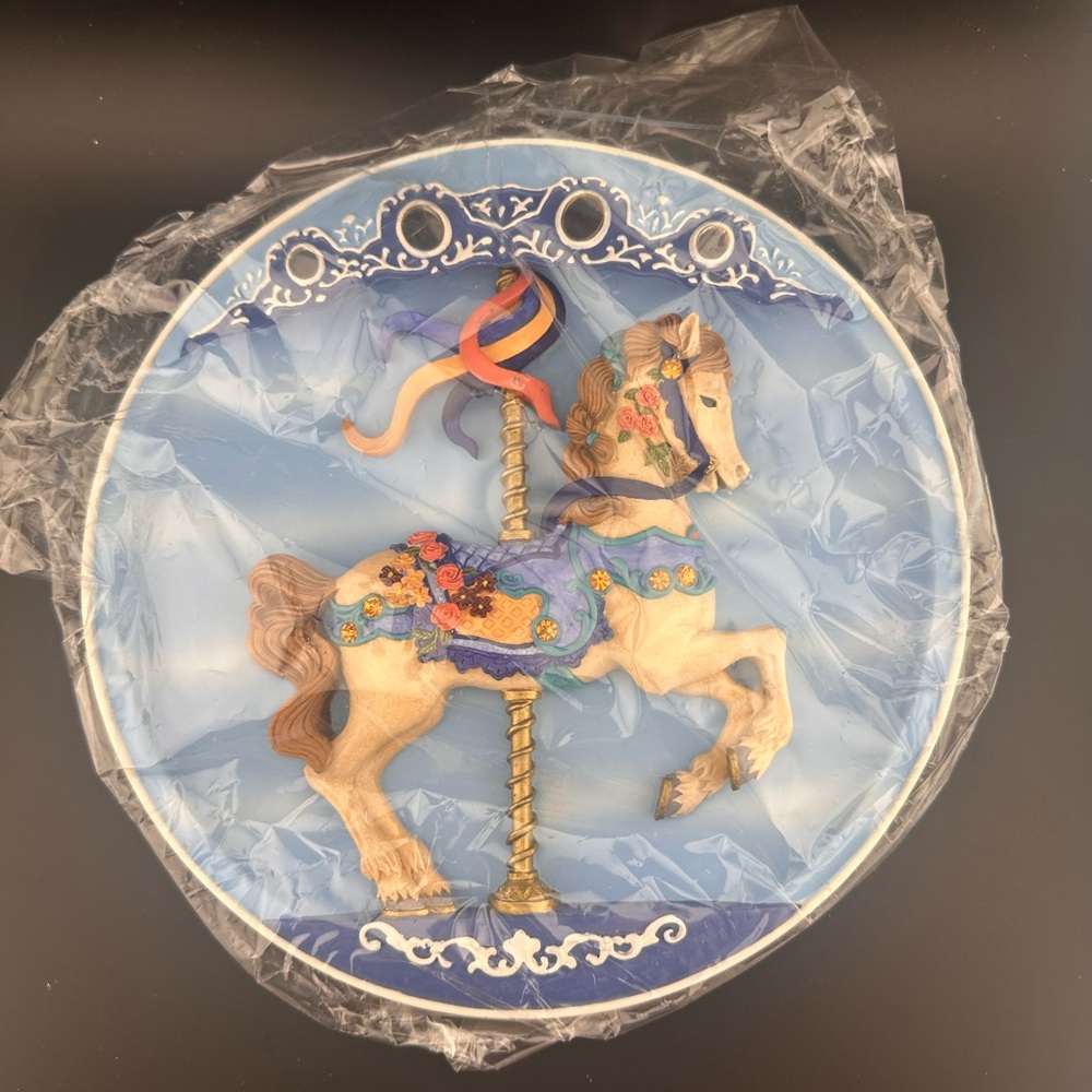Vintage Rhodes Studios Musical “Pretty Prancer” Carousal Plate Wind Up